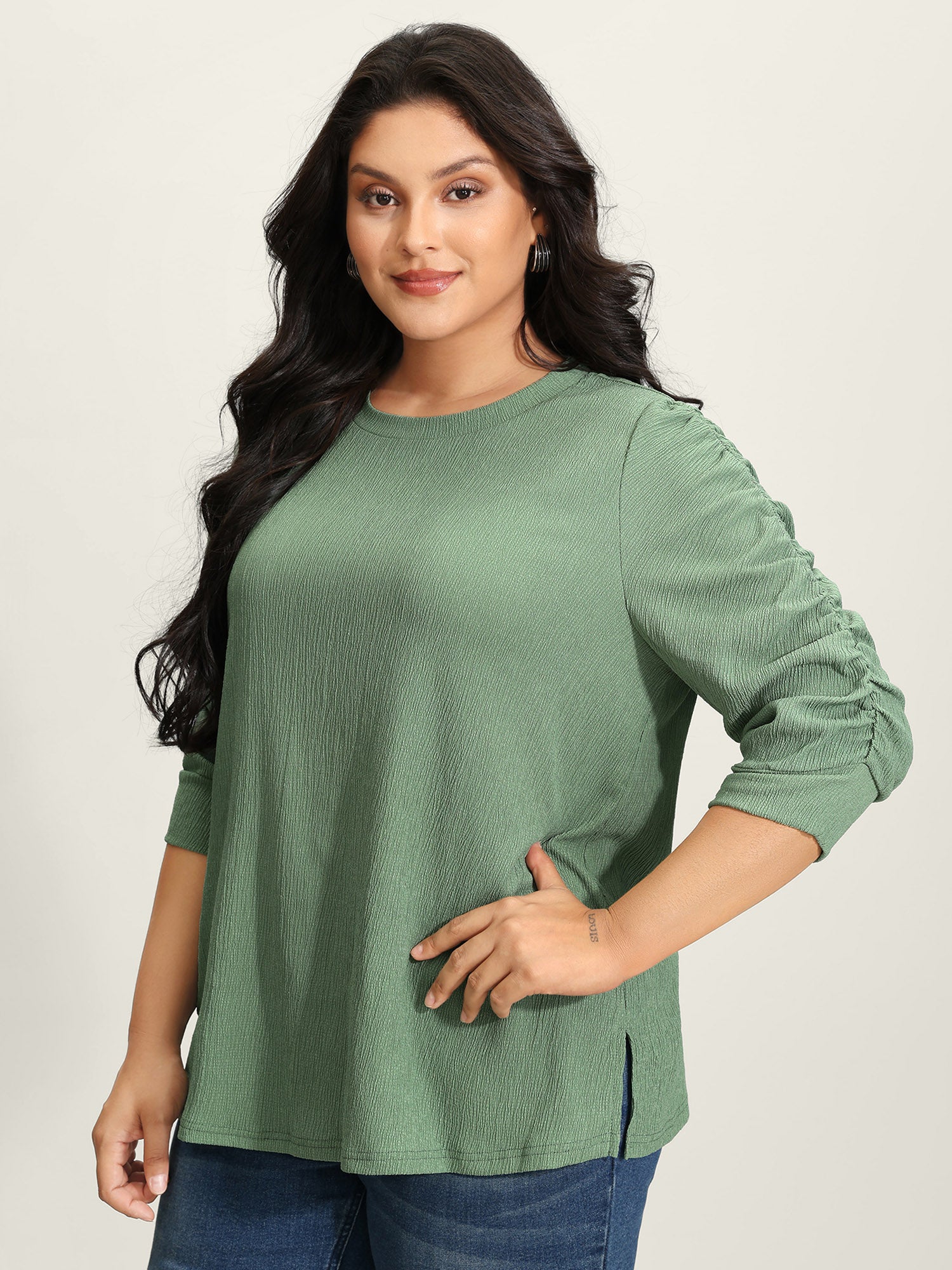 Textured Stretchy Three-Quarter Sleeve T-Shirt