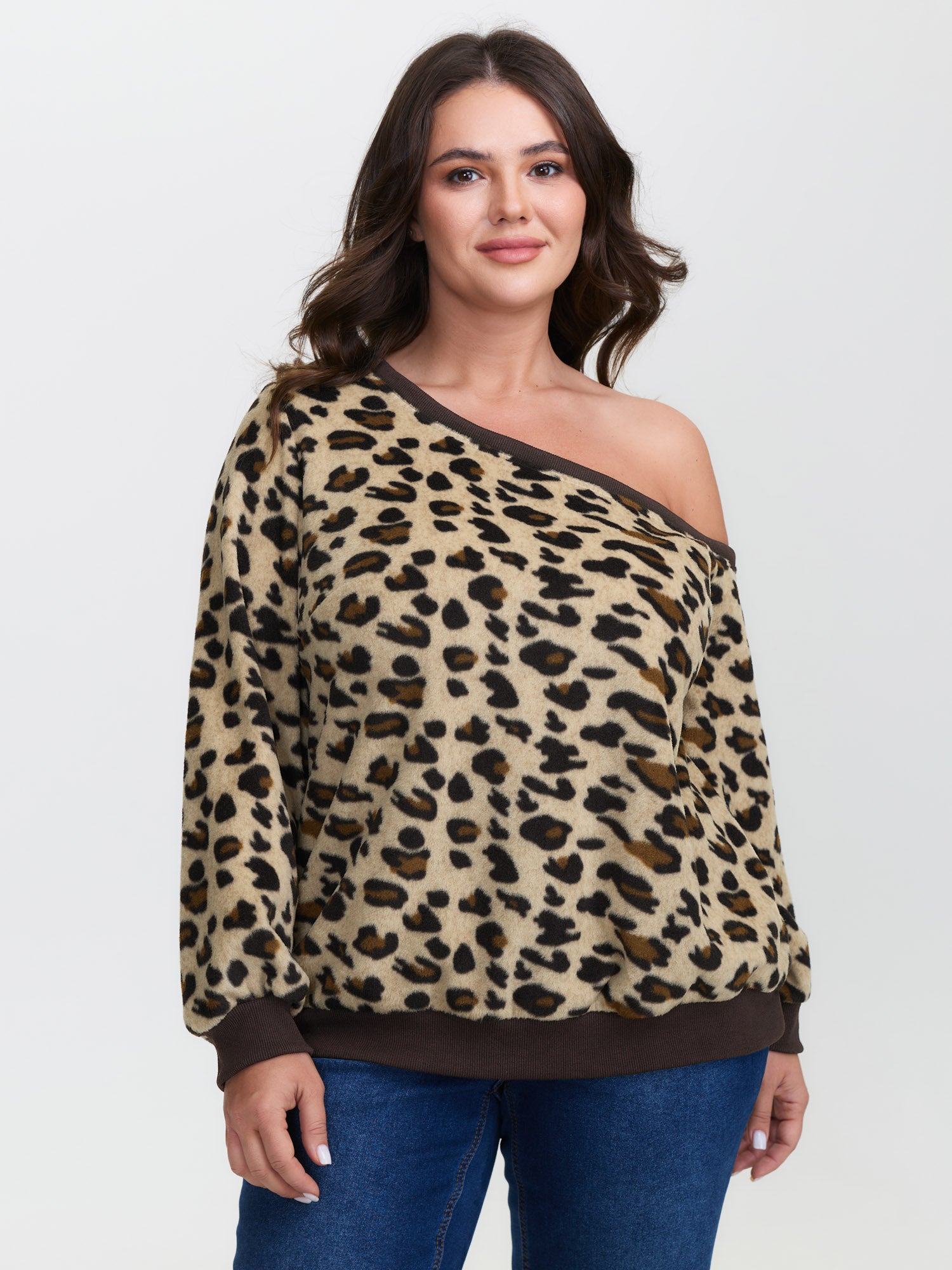 Velvety Leopard Print One-Shoulder Sweatshirt
