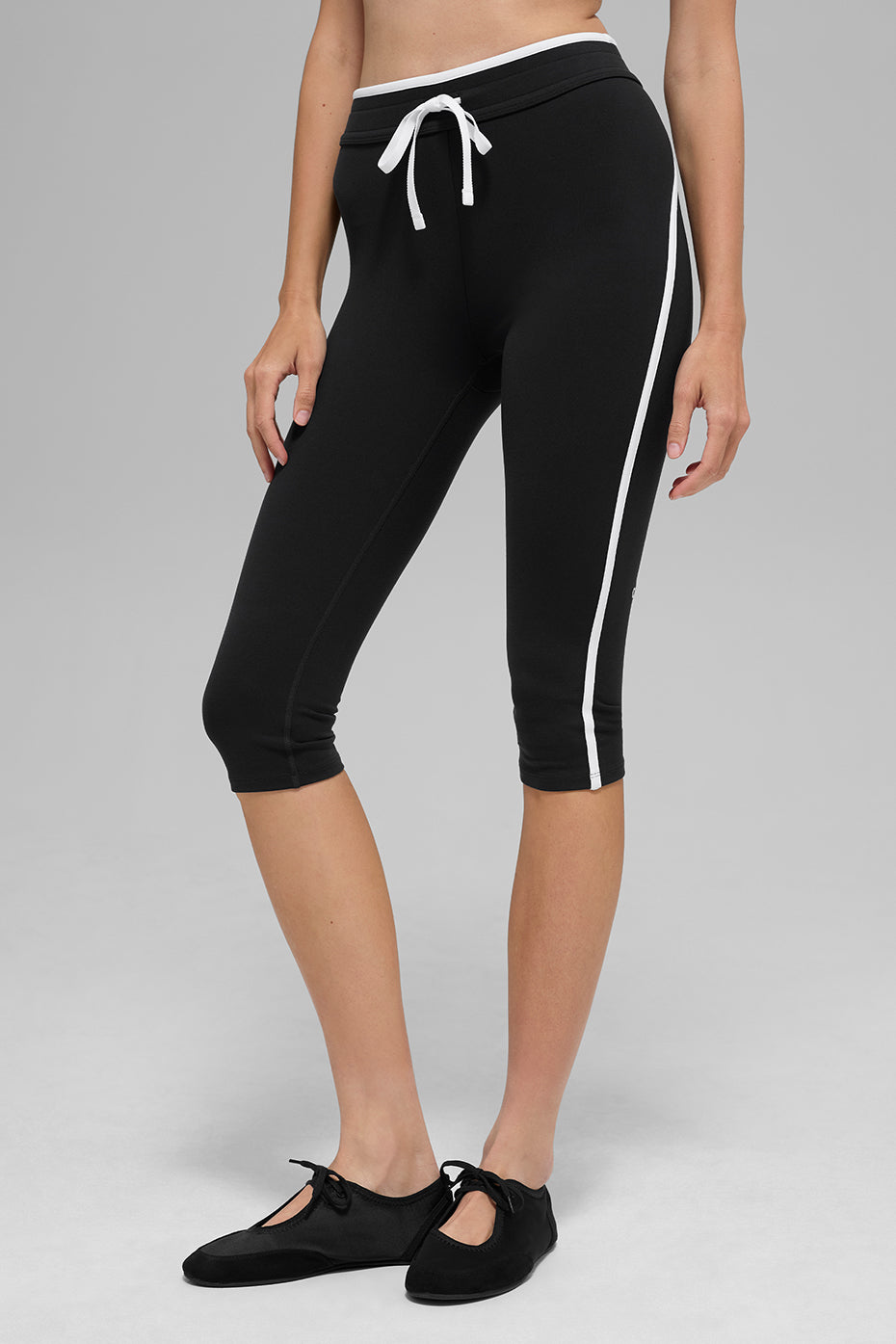 Airbrush High-Waist Race Pace Capri - Black/White