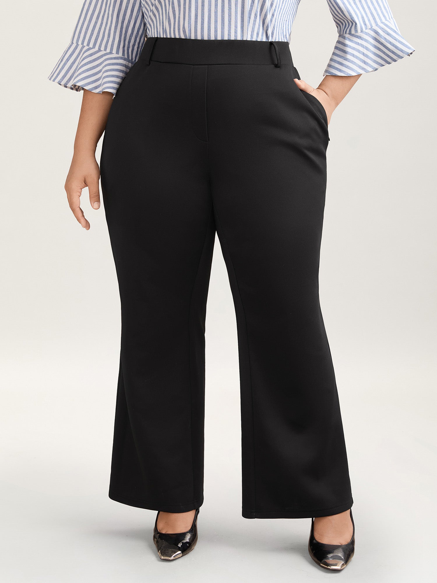 Stretchy Waist Zipper Pocket Flared Pants