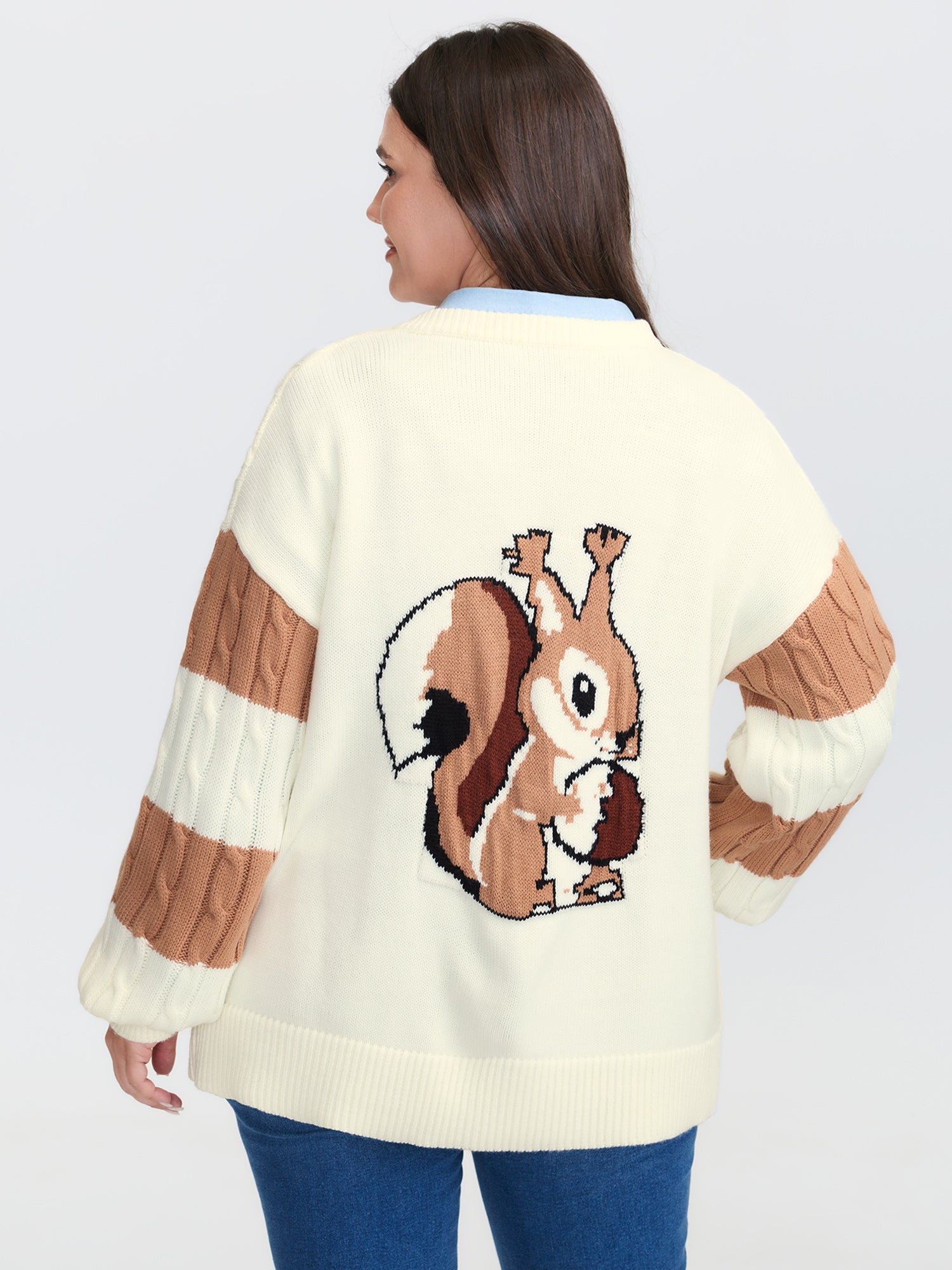Squirrel Pattern Jacquard Textured Knit Cardigan