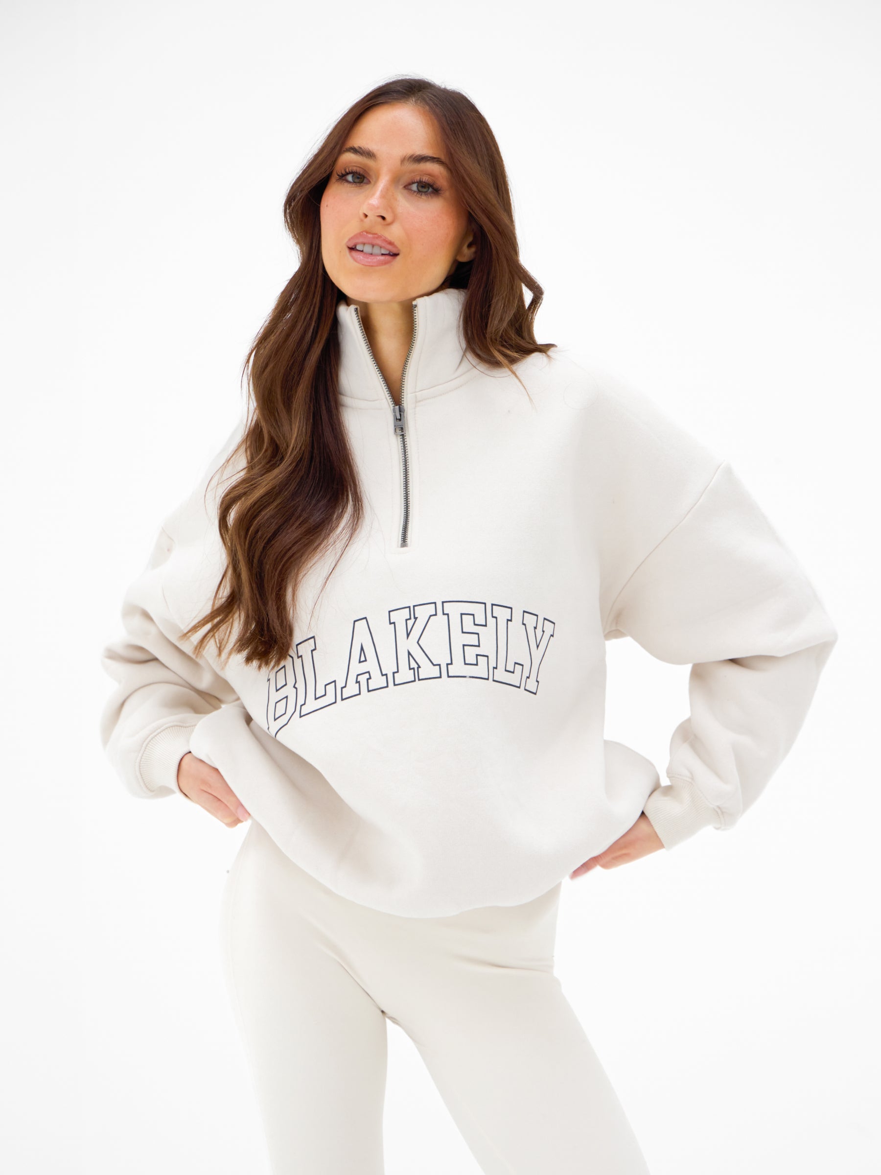 Outline Varsity 1/4 Zip Jumper - Chalk