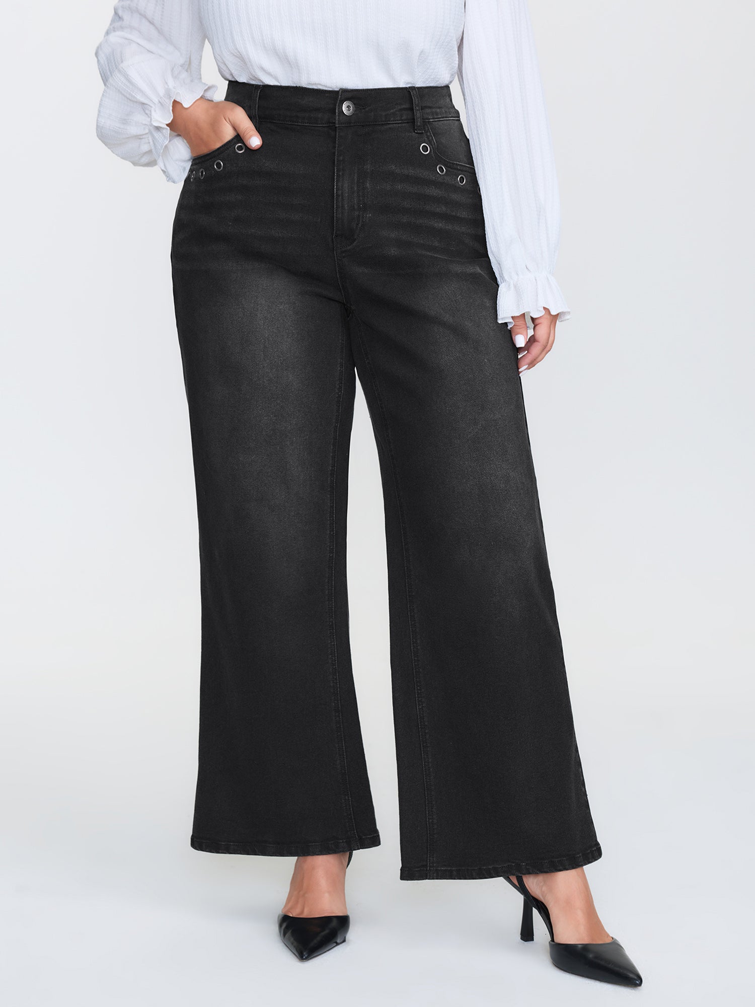 Mid-Rise Wide-Leg Jeans