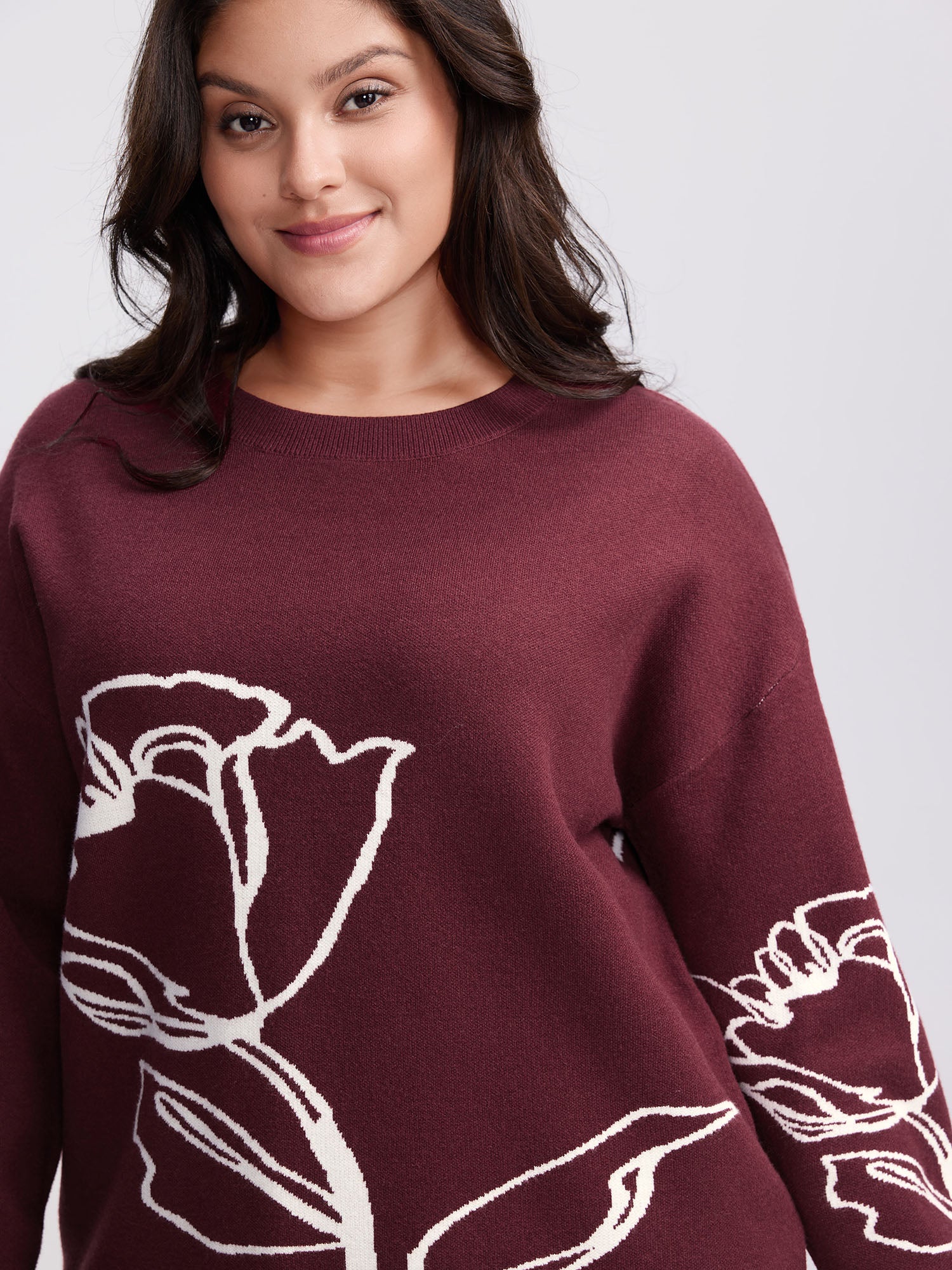 Rose Pattern Jacquard Round Neck Pullover