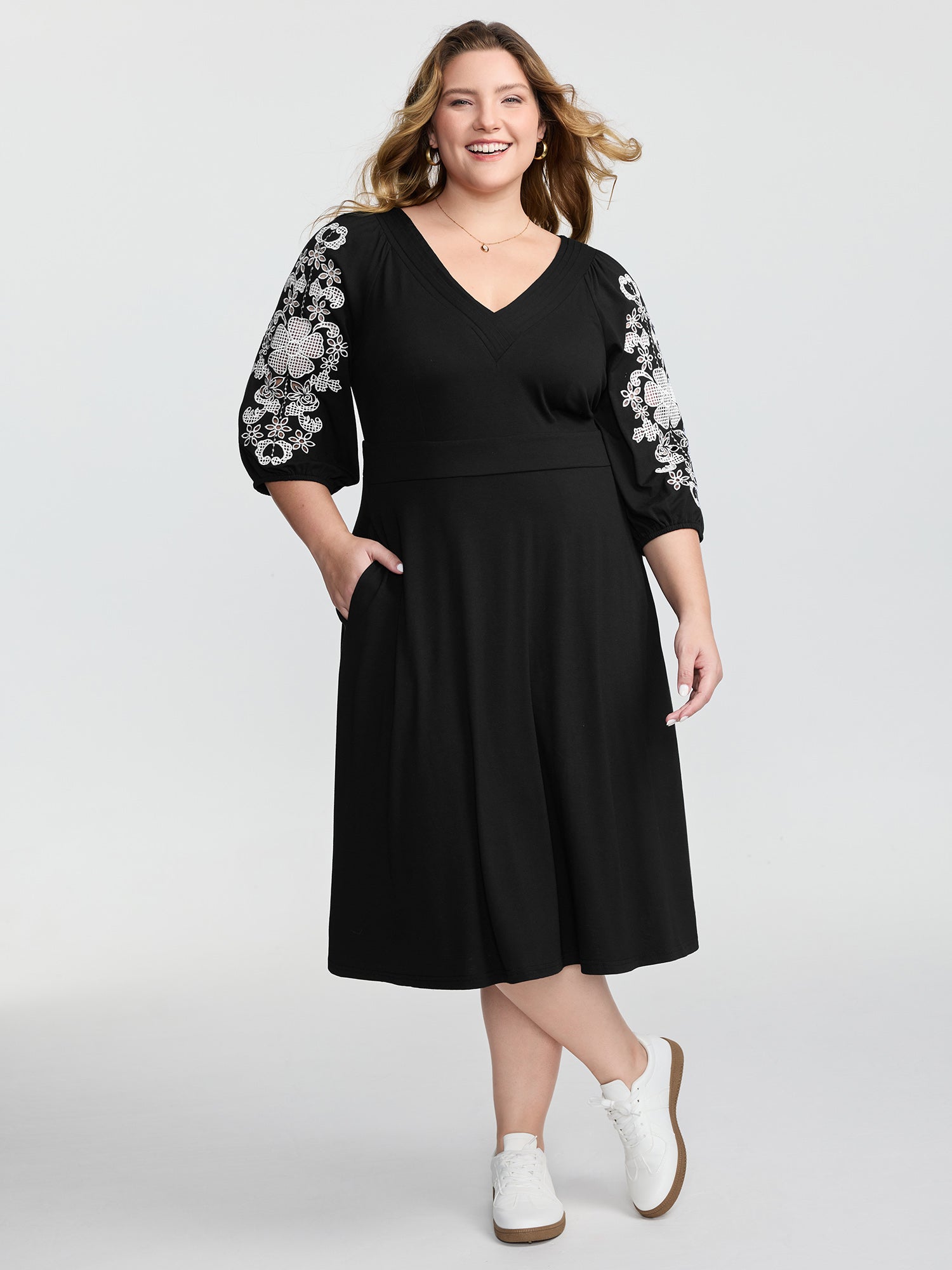 Floral Embroidered V-Neck Pockets Midi Dress