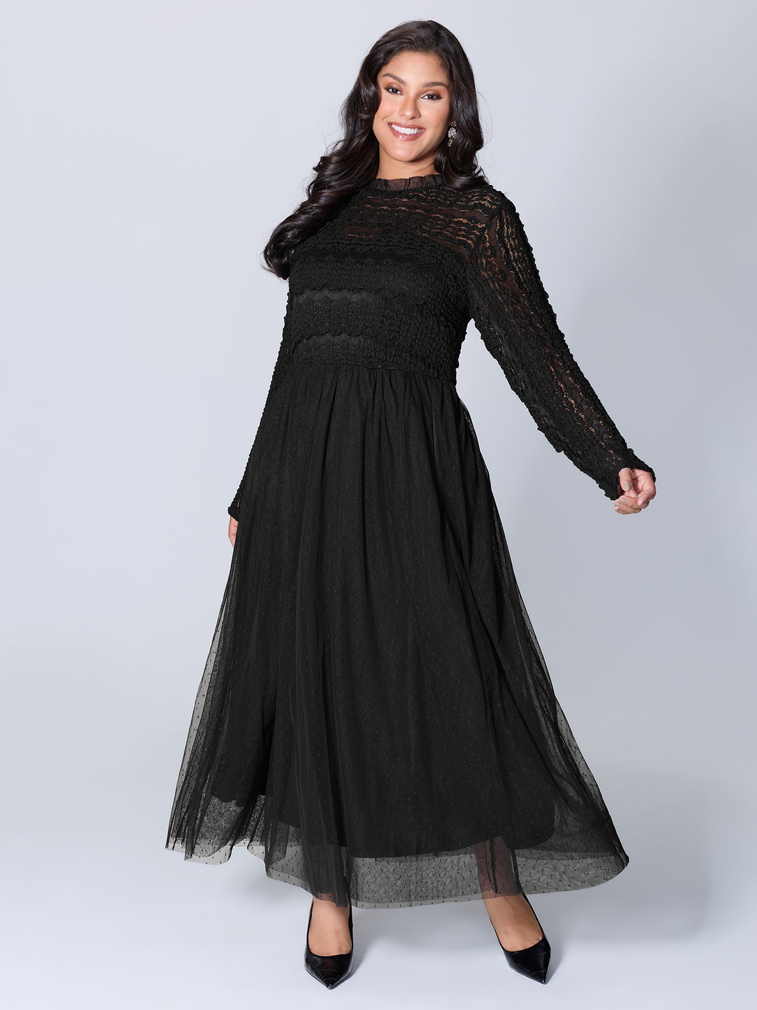Textured Lace Sheer Lined Maxi Dress