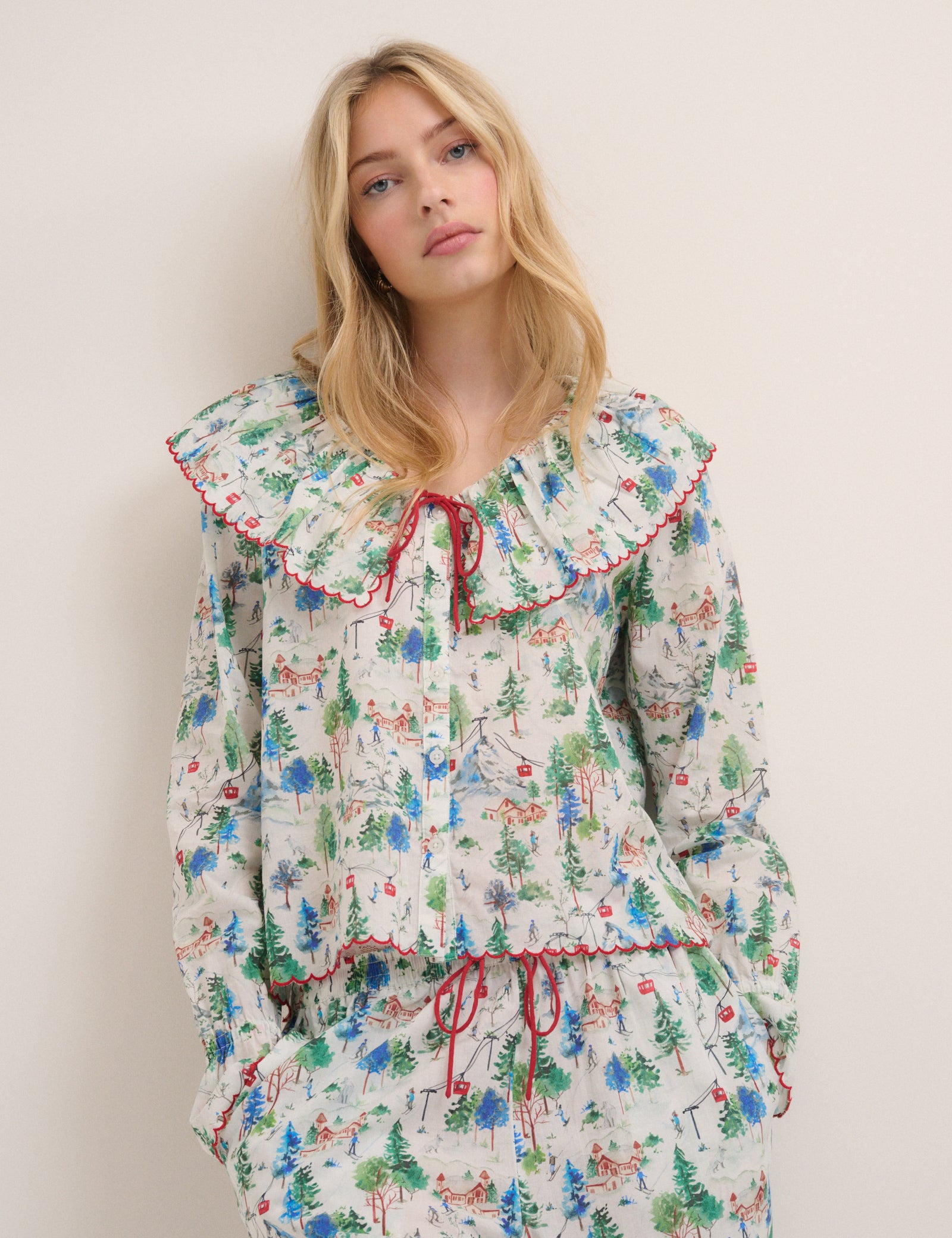 White Aspen Treasures Pyjama Set