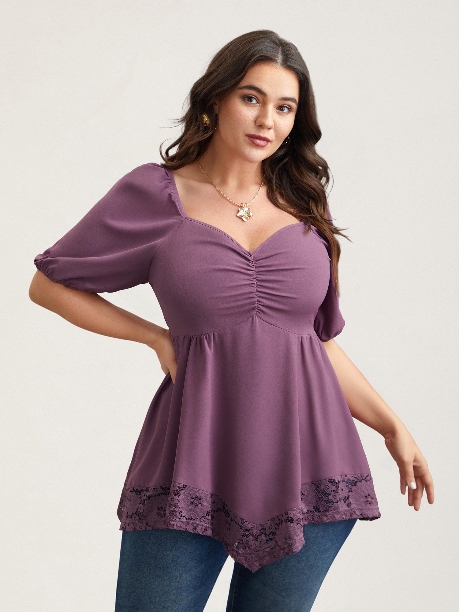 Sweetheart Neck Lace High-Low Hem Shirt
