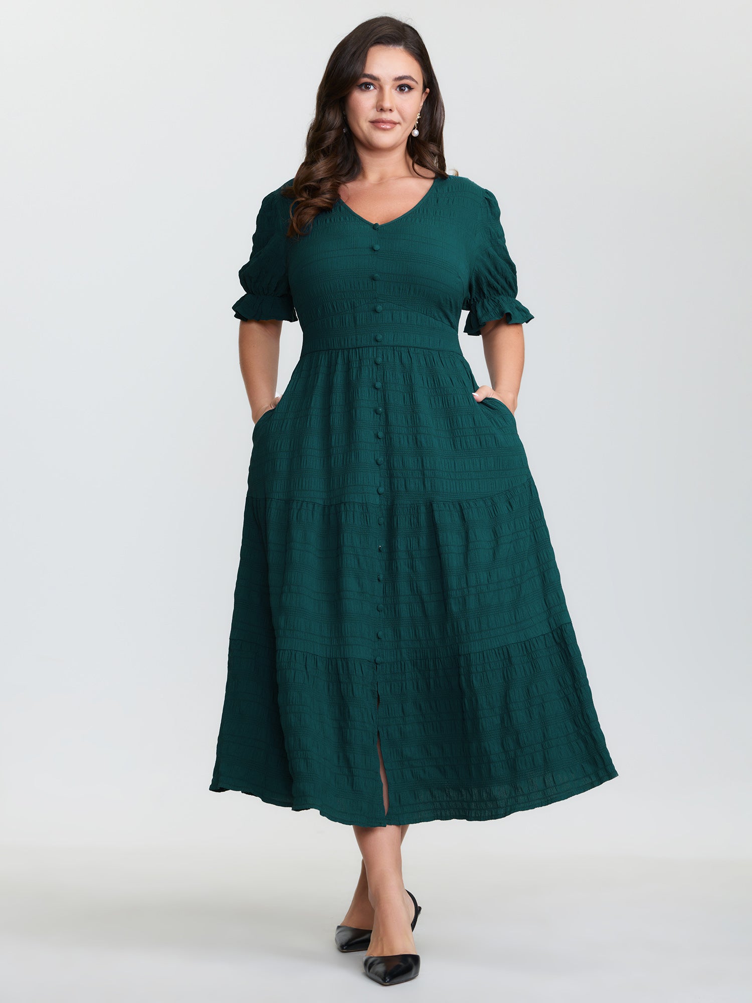 Textured Triangular Cinched-Waist Tiered Maxi Dress