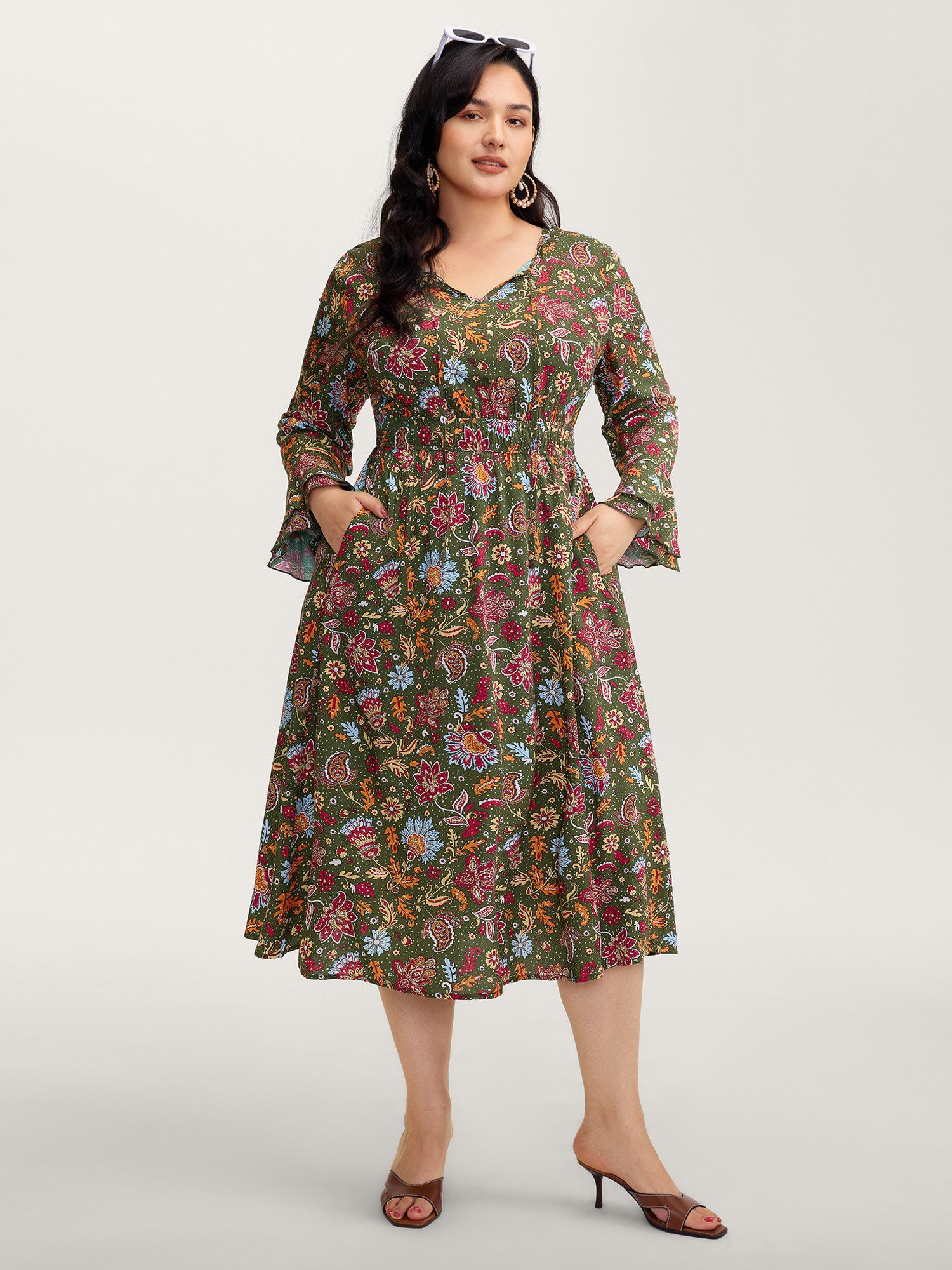 Floral Print Pleated Waist Maxi Dress