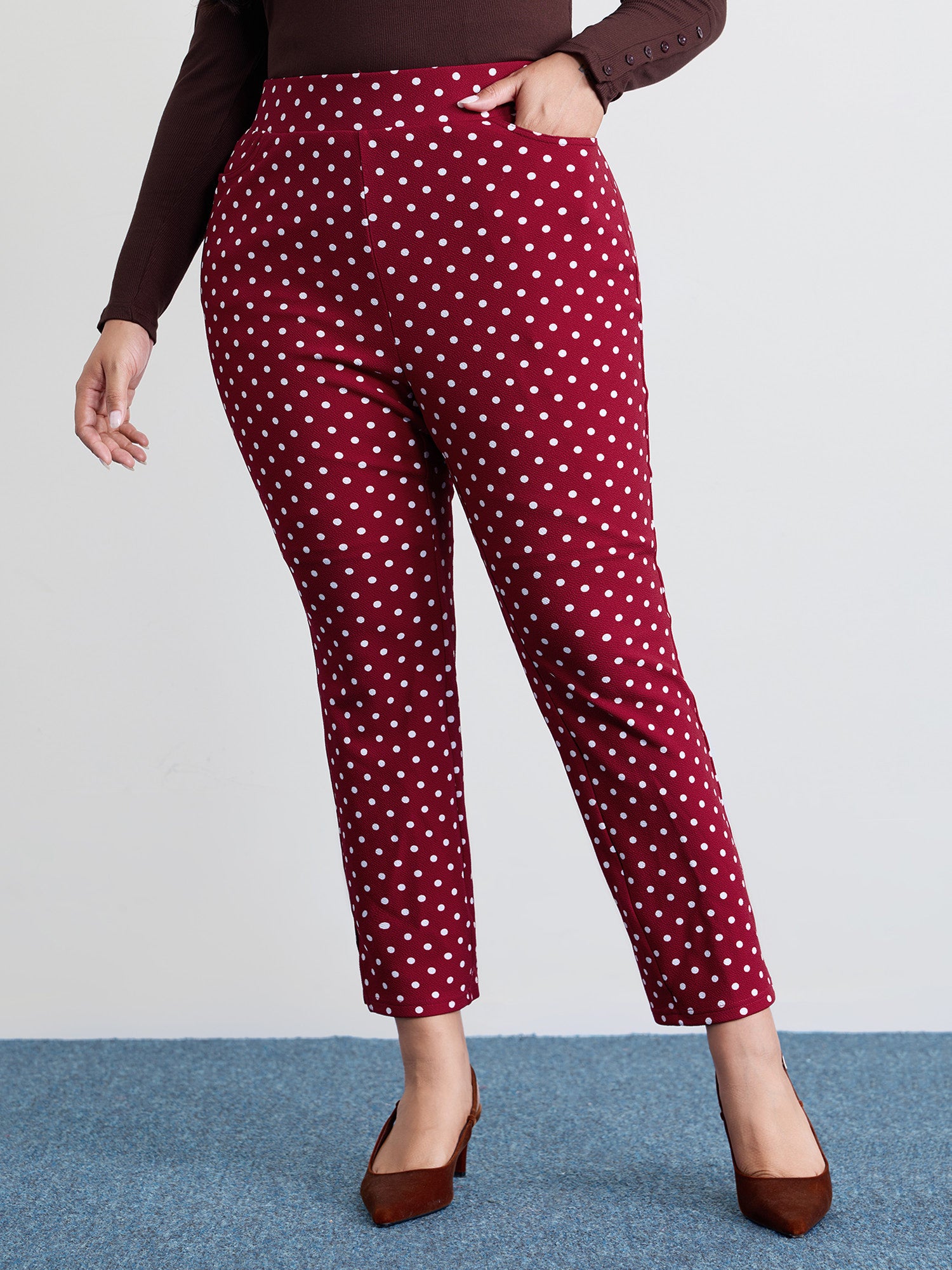 Polka Dots Skinny-Fit Pants