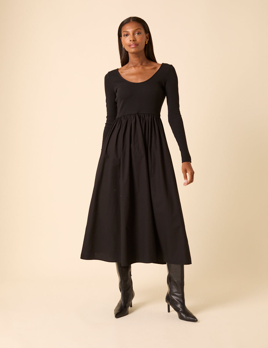 Black Scoop Neck A-Line Midi Dress