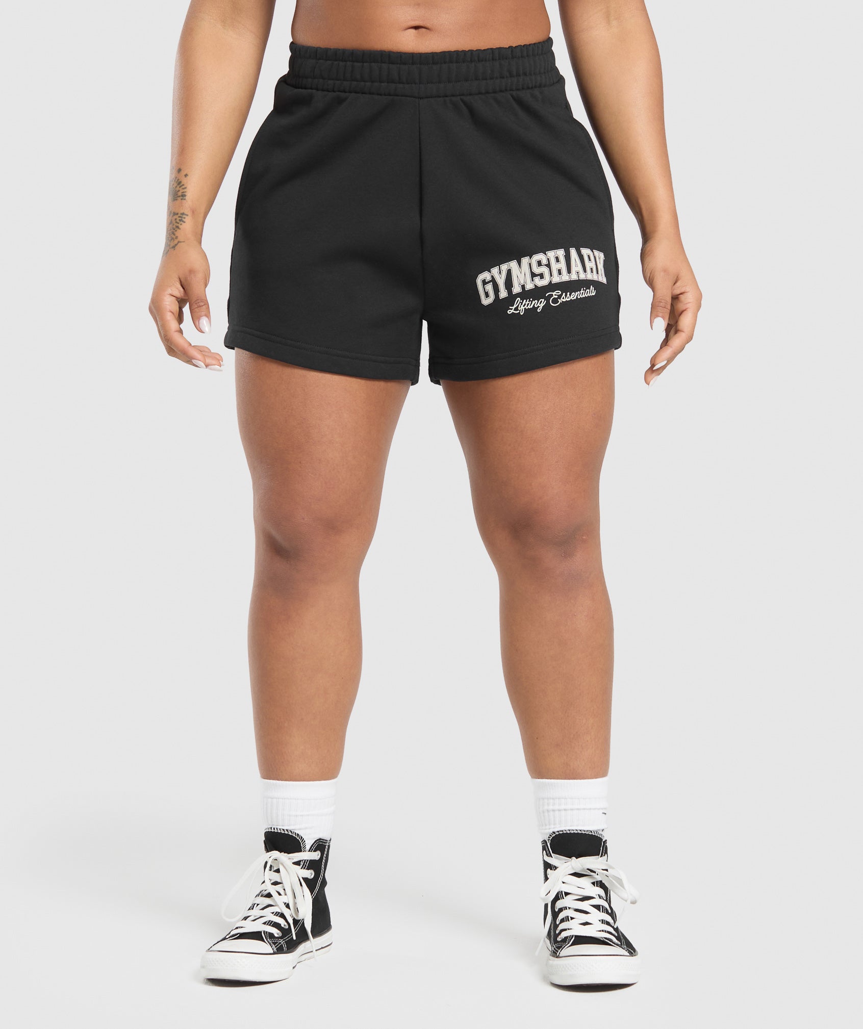 Gymshark Lifting Essentials Graphic Brushed 4' Shorts - Black