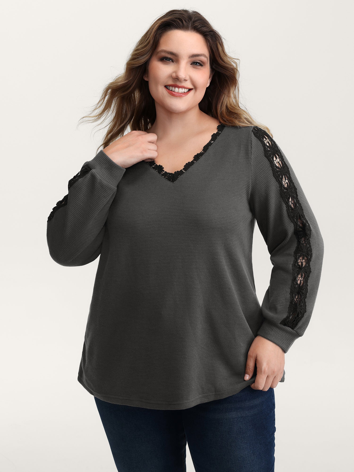 Lace Trim Textured V-Neck T-Shirt