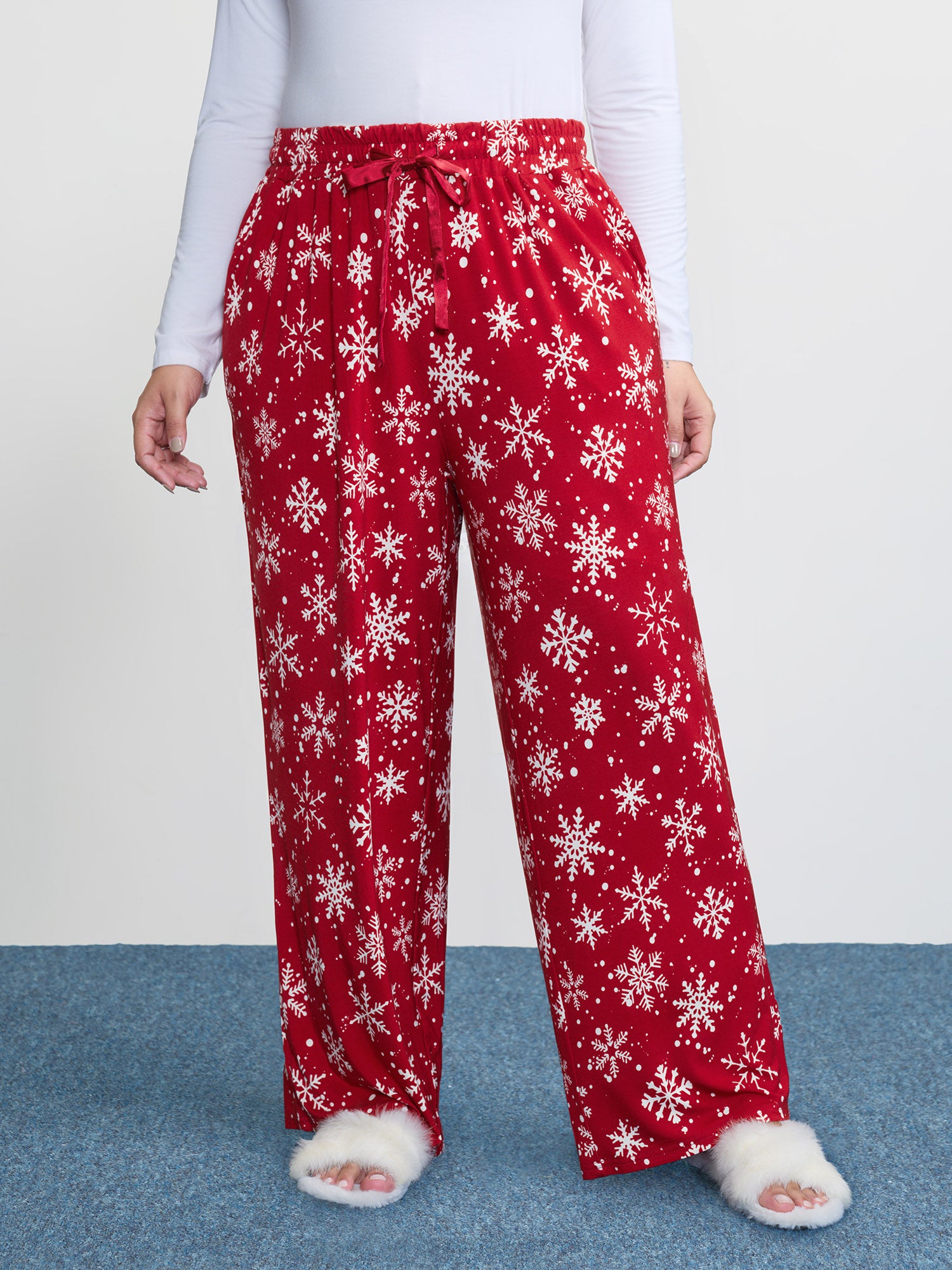 Snowflake Pattern Drawstring Waist Lounge Bottoms