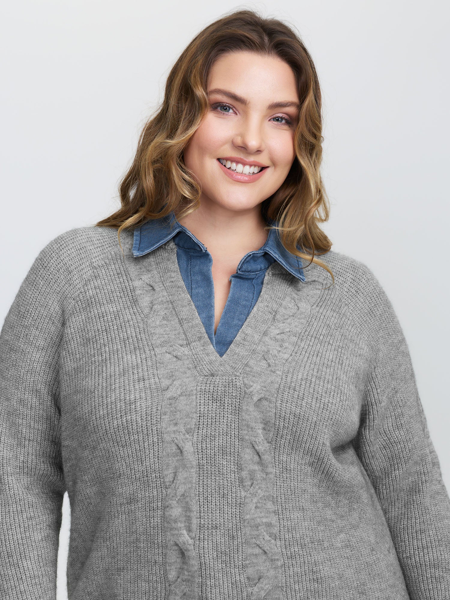 Supersoft Color Contrast Collar Textured Pullover